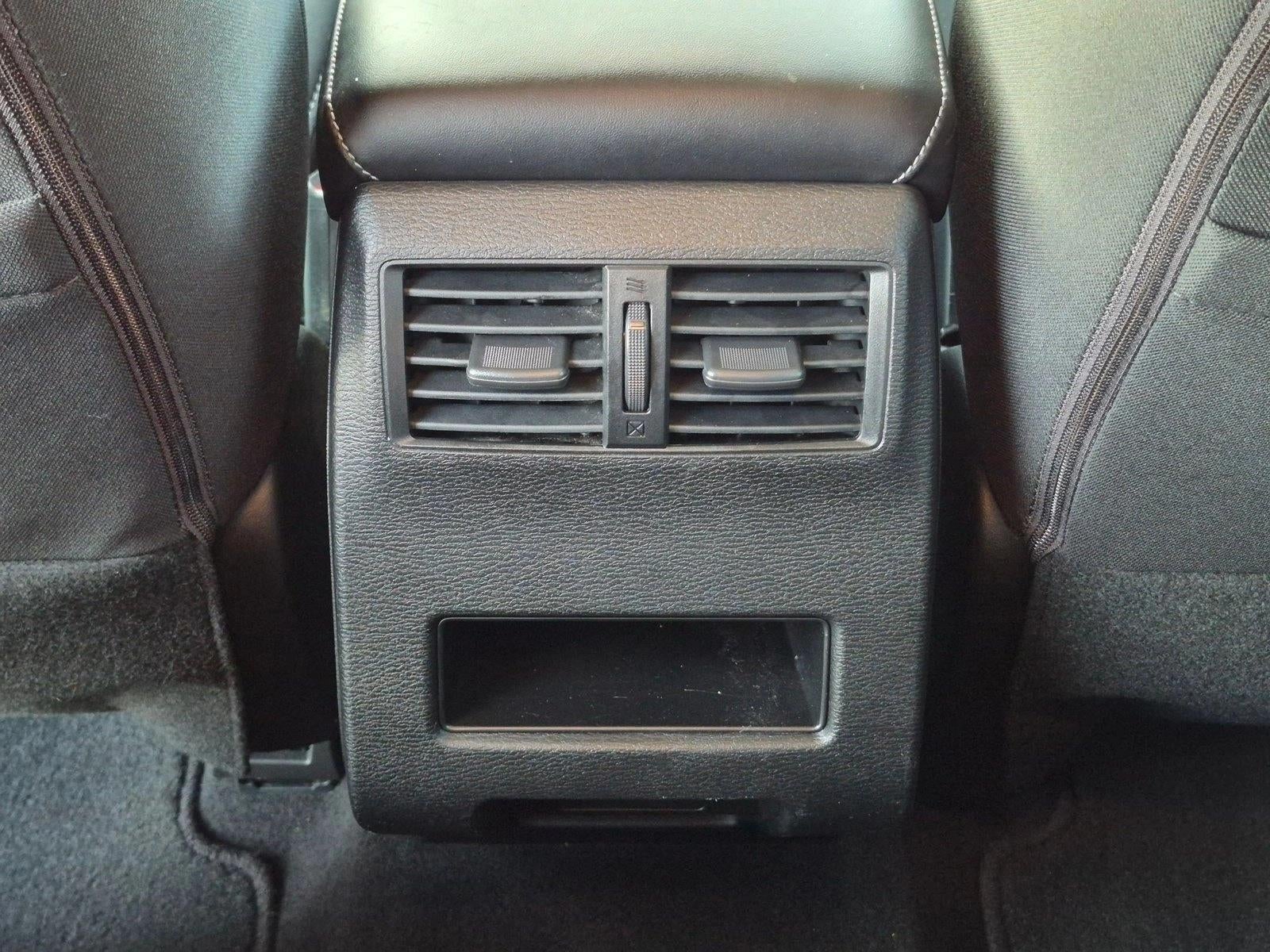 2022 Mitsubishi Outlander ES FWD