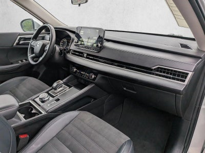 2024 Mitsubishi Outlander SE FWD