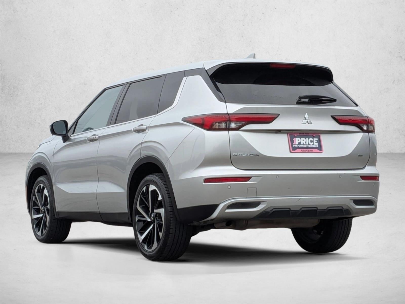 2024 Mitsubishi Outlander SE FWD