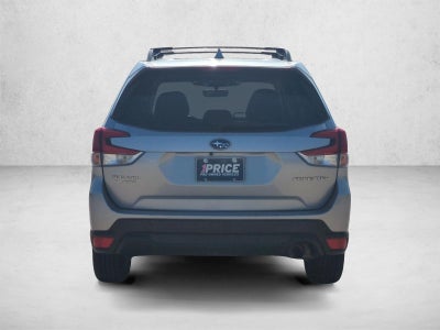 2023 Subaru Forester Premium CVT