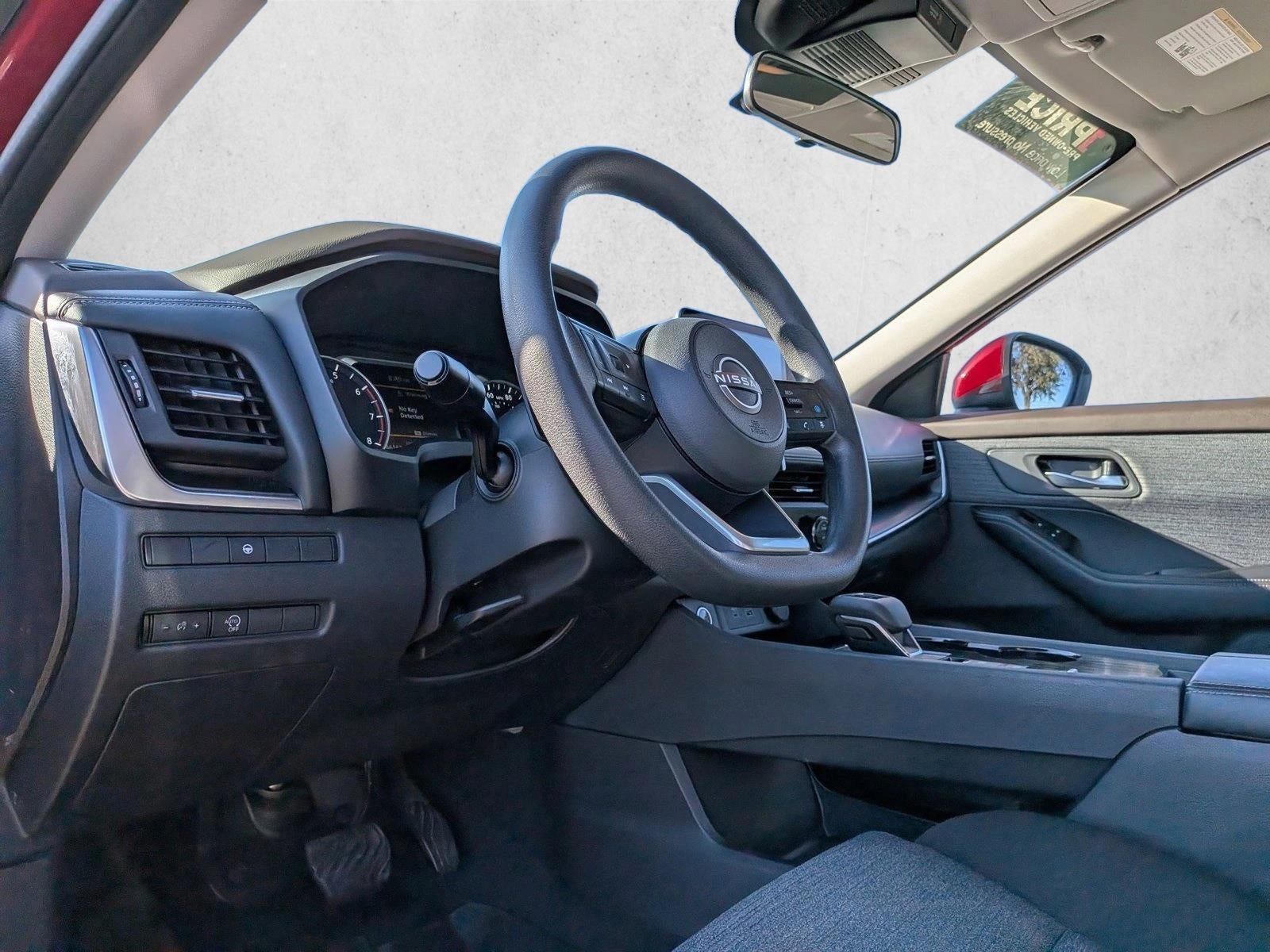 2023 Nissan Rogue FWD SV