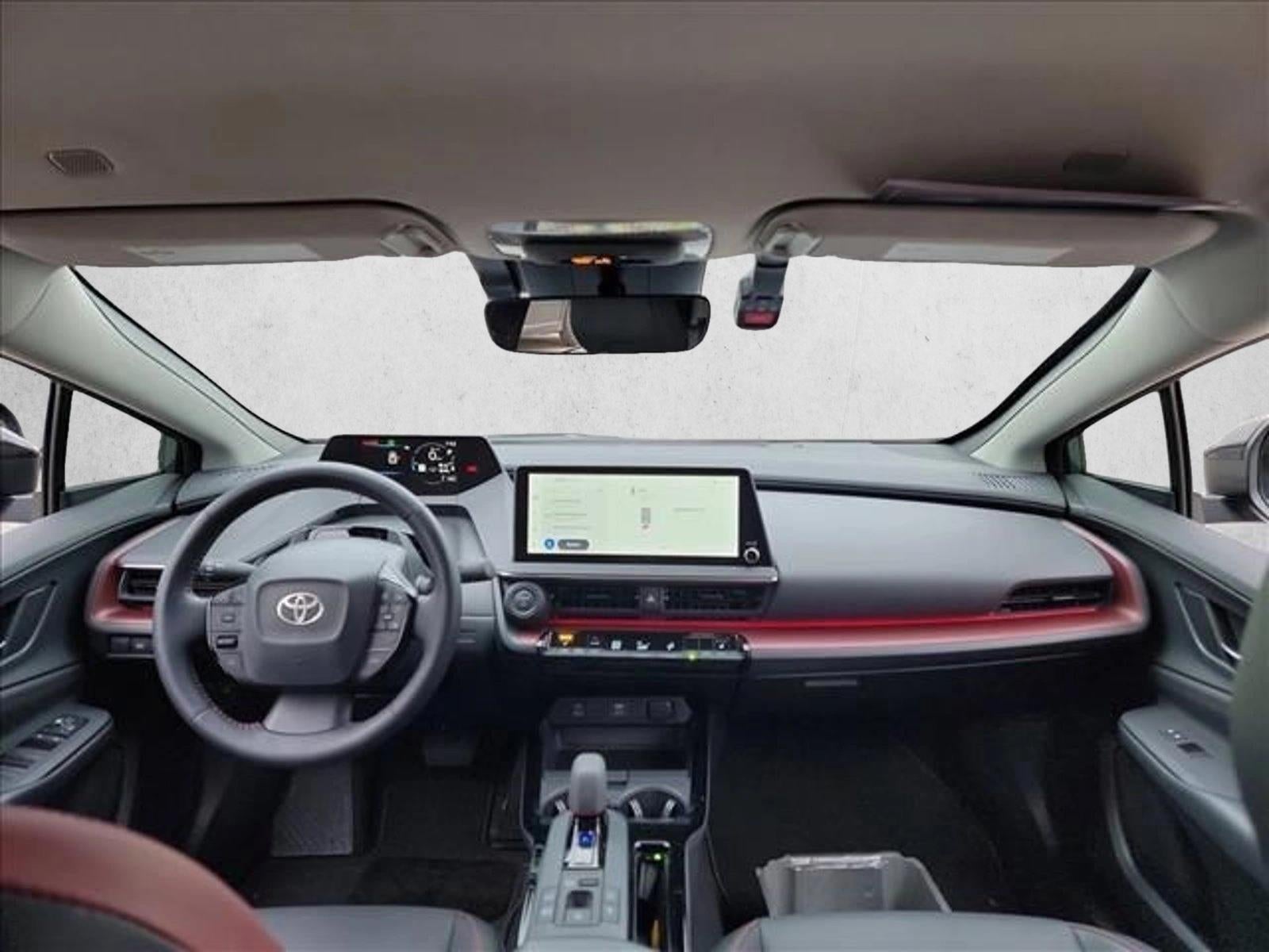 2025 Toyota Prius Plug-In Hybrid XSE (Natl)