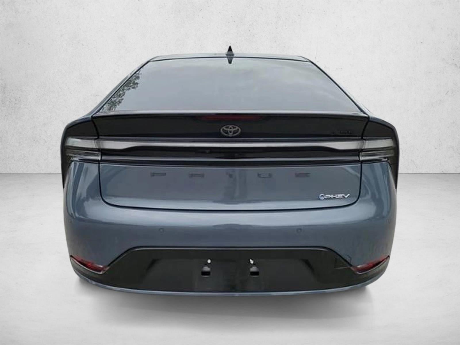 2025 Toyota Prius Plug-In Hybrid XSE (Natl)