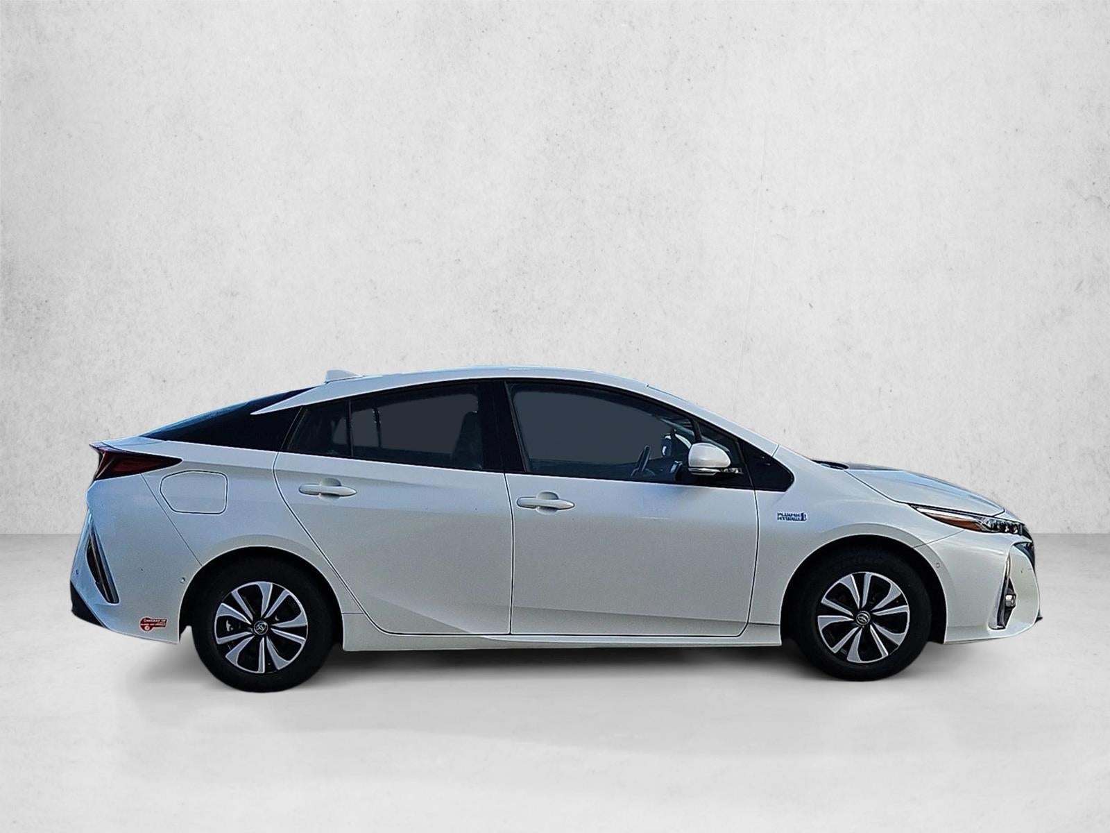 2018 Toyota Prius Prime Advanced (Natl)