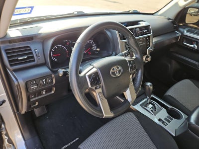 2021 Toyota 4Runner SR5 4WD (GS)