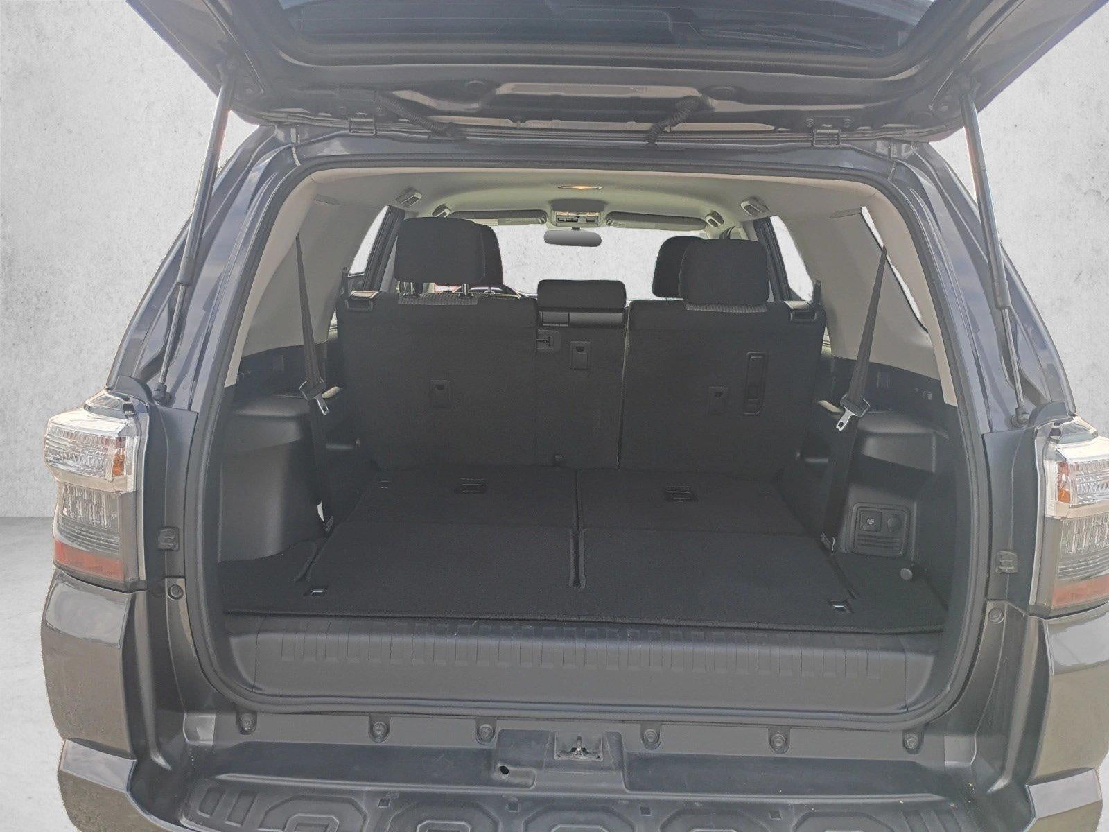 2015 Toyota 4Runner RWD 4dr V6 SR5 (Natl)