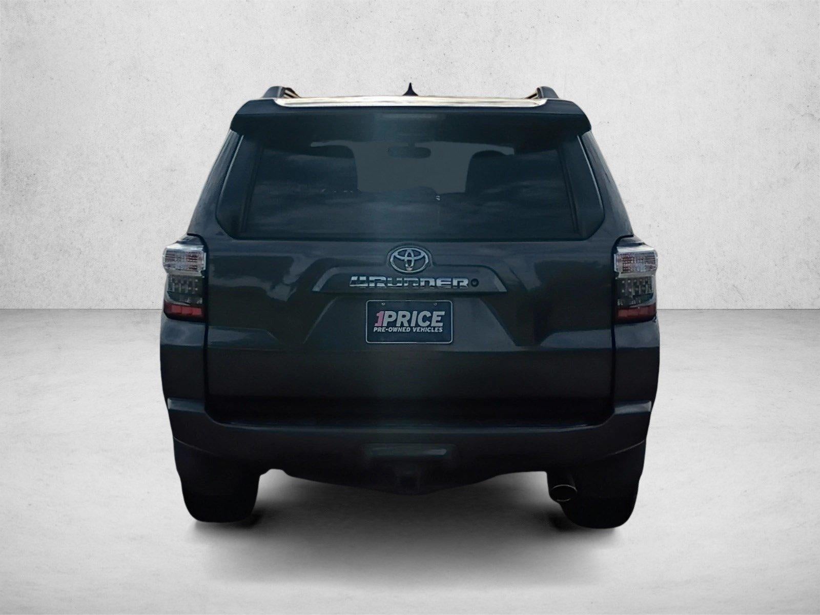 2015 Toyota 4Runner RWD 4dr V6 SR5 (Natl)