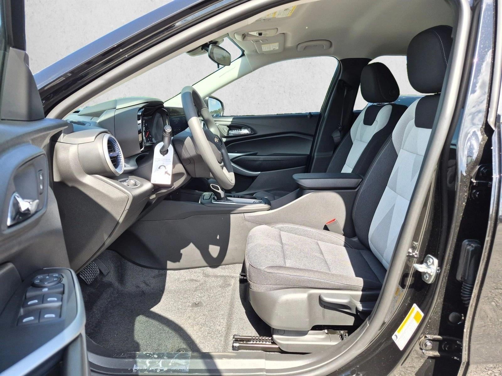 2026 Chevrolet Trax FWD 4dr LS