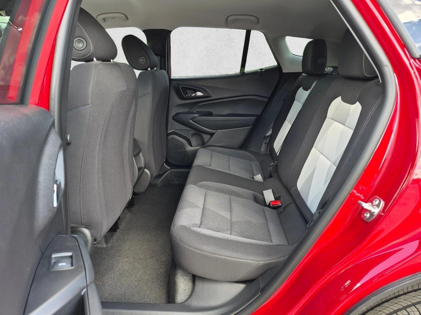 2026 Chevrolet Trax FWD 4dr LS