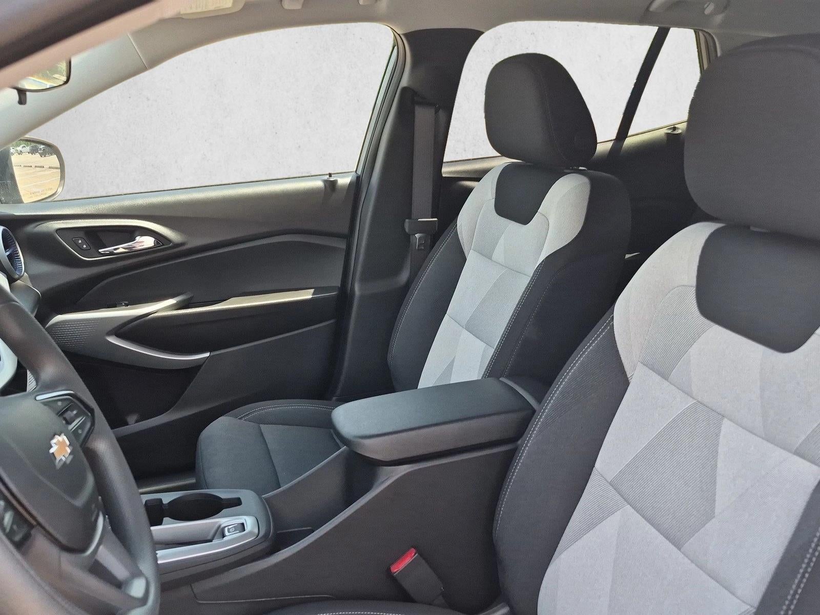 2026 Chevrolet Trax FWD 4dr LS