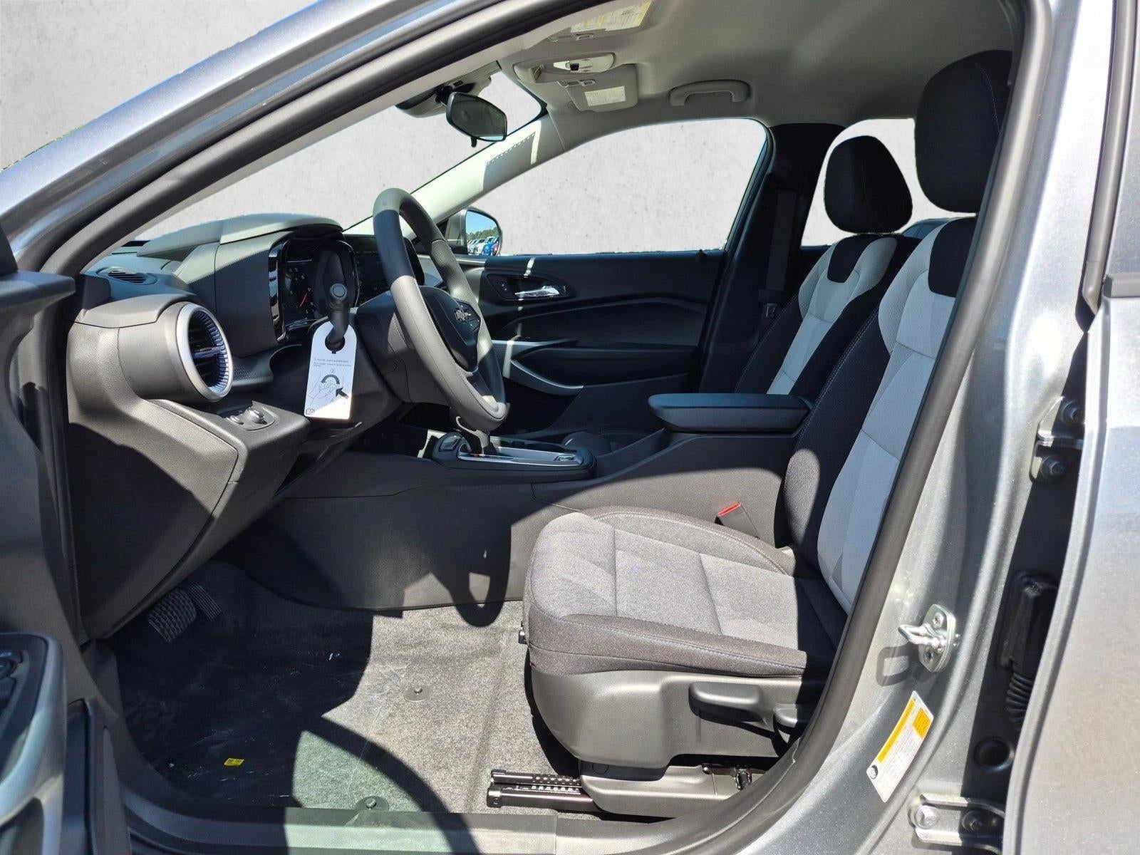 2026 Chevrolet Trax FWD 4dr LS