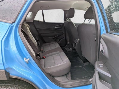 2025 Chevrolet Trax FWD 4dr LS