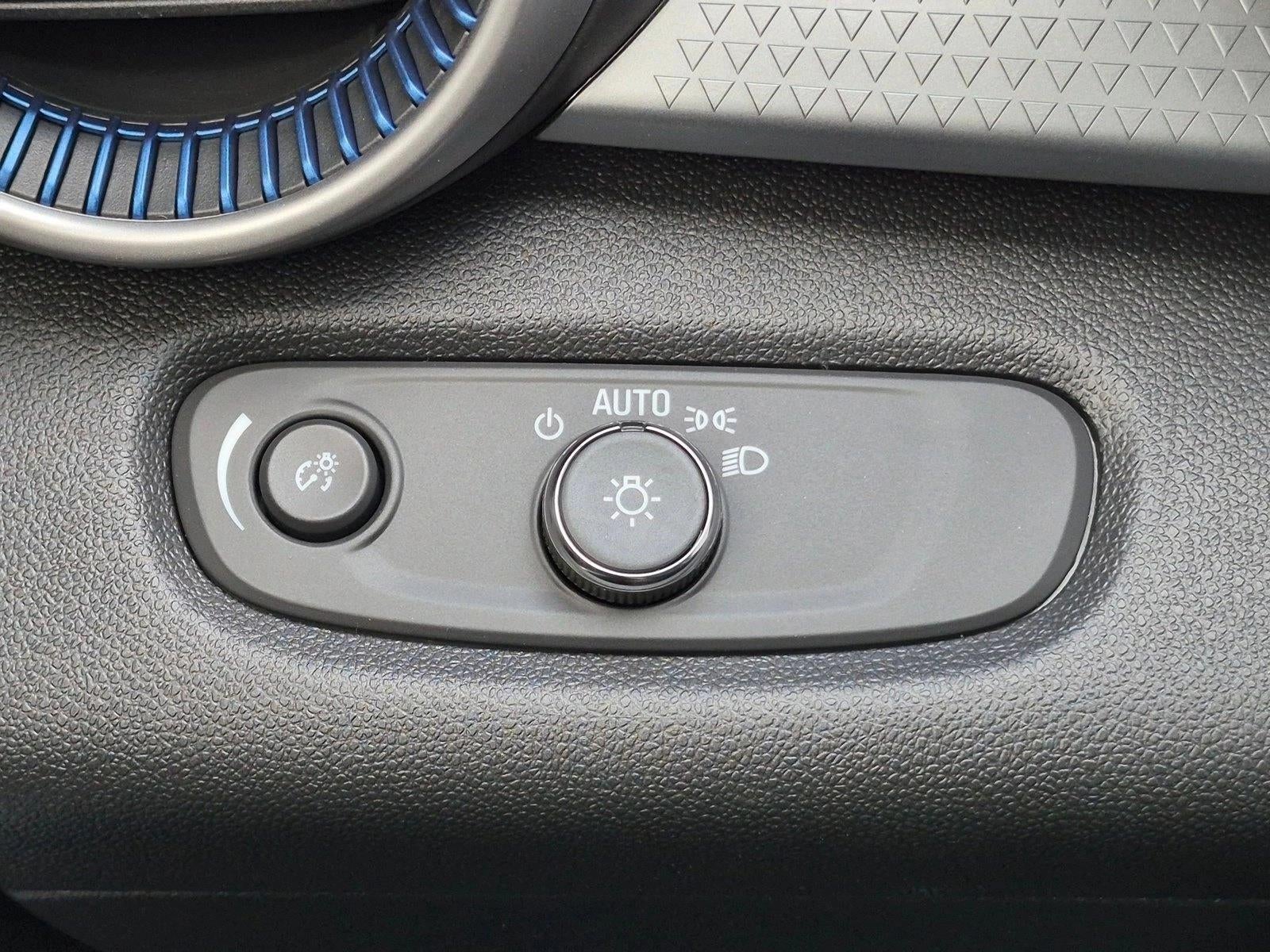 2026 Chevrolet Trax FWD 4dr LS