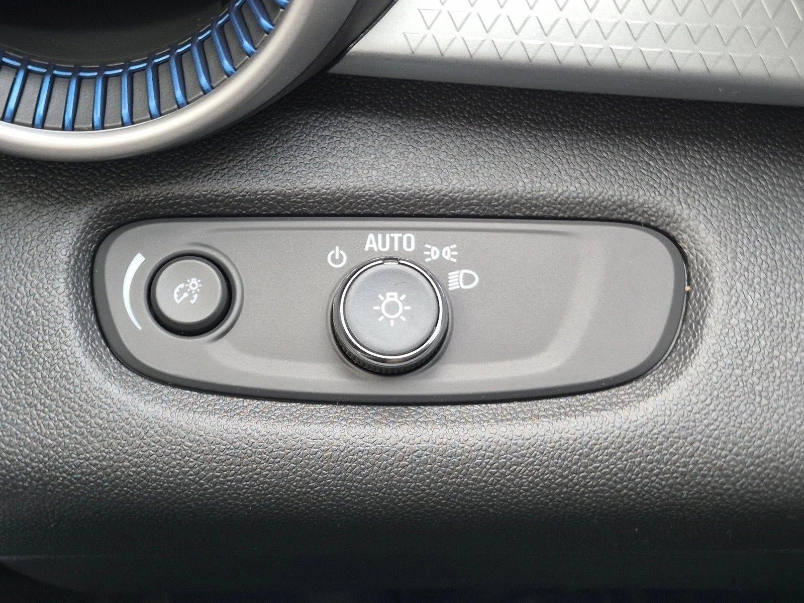 2026 Chevrolet Trax FWD 4dr LS