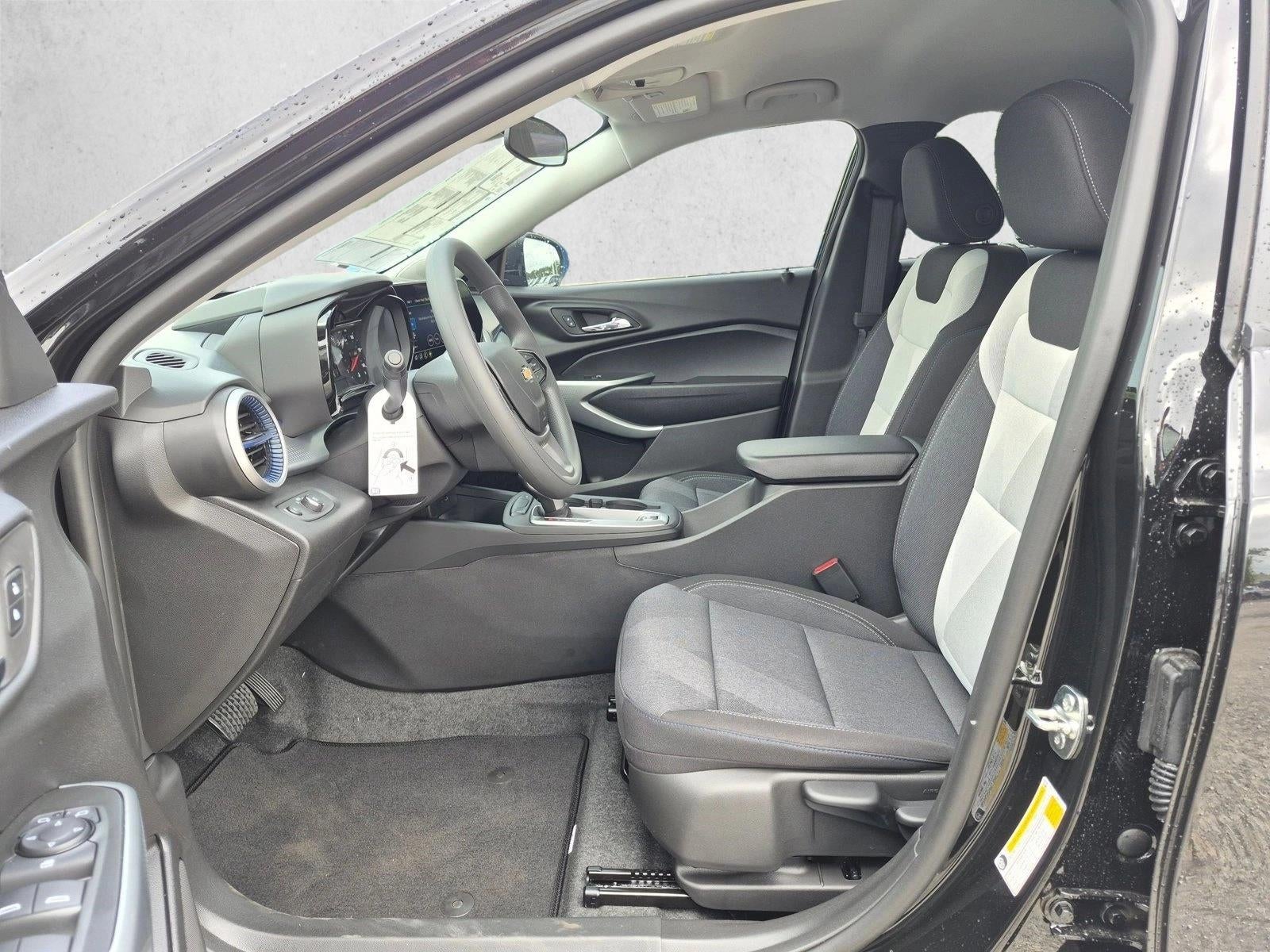 2026 Chevrolet Trax FWD 4dr LS