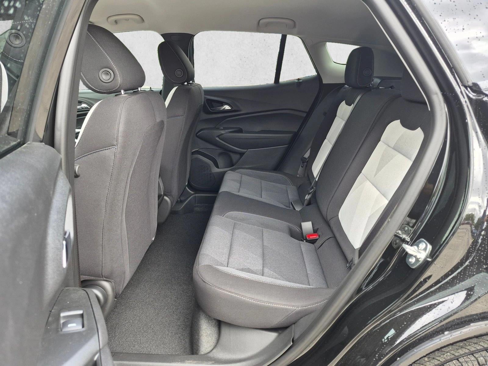 2026 Chevrolet Trax FWD 4dr LS