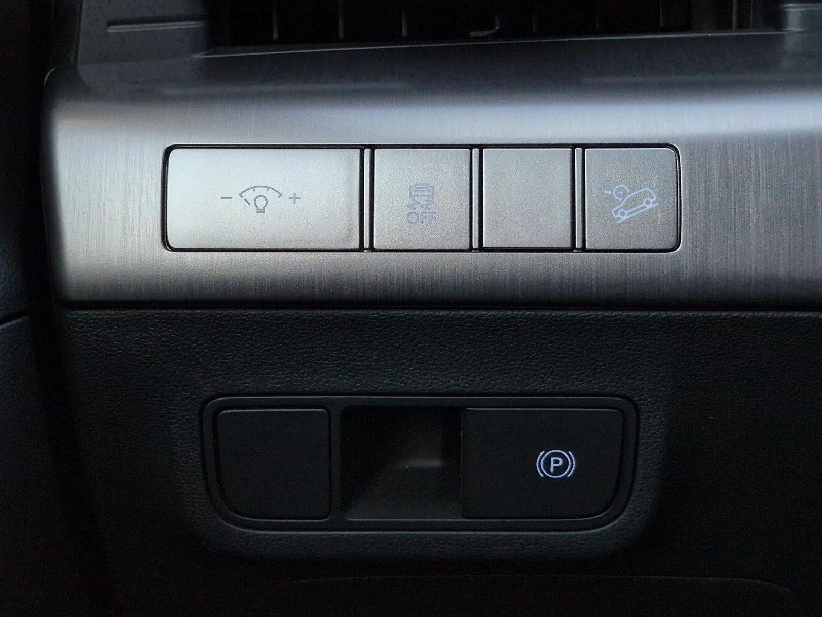 2025 Hyundai Kona SEL FWD