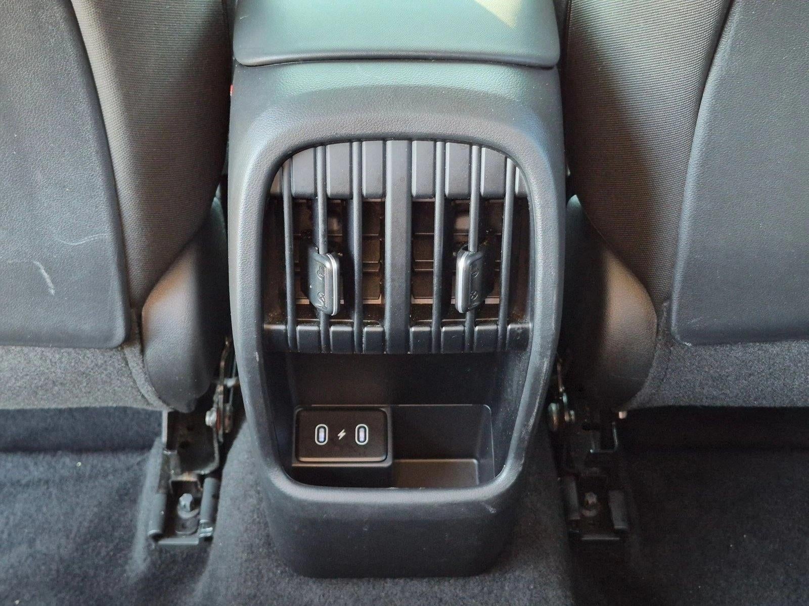 2025 Hyundai Kona SEL FWD