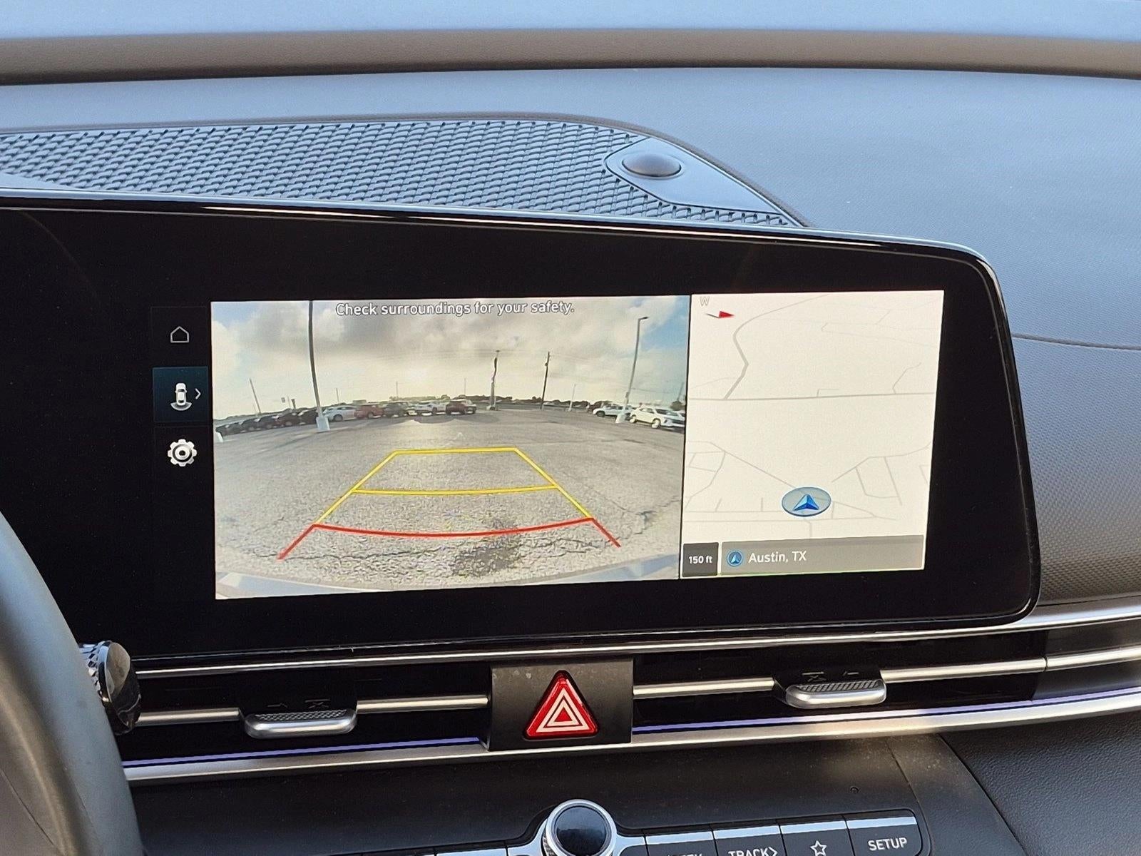 2025 Hyundai Elantra SEL Convenience IVT