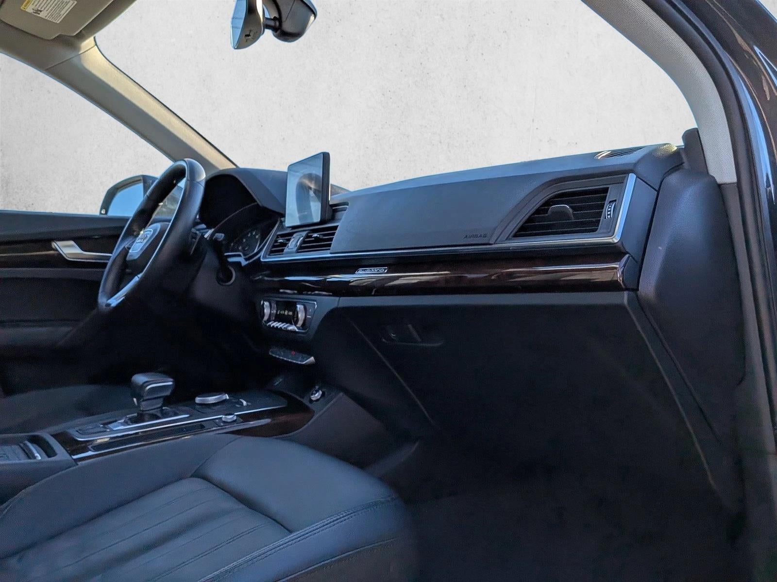 2020 Audi Q5 Premium 45 TFSI quattro