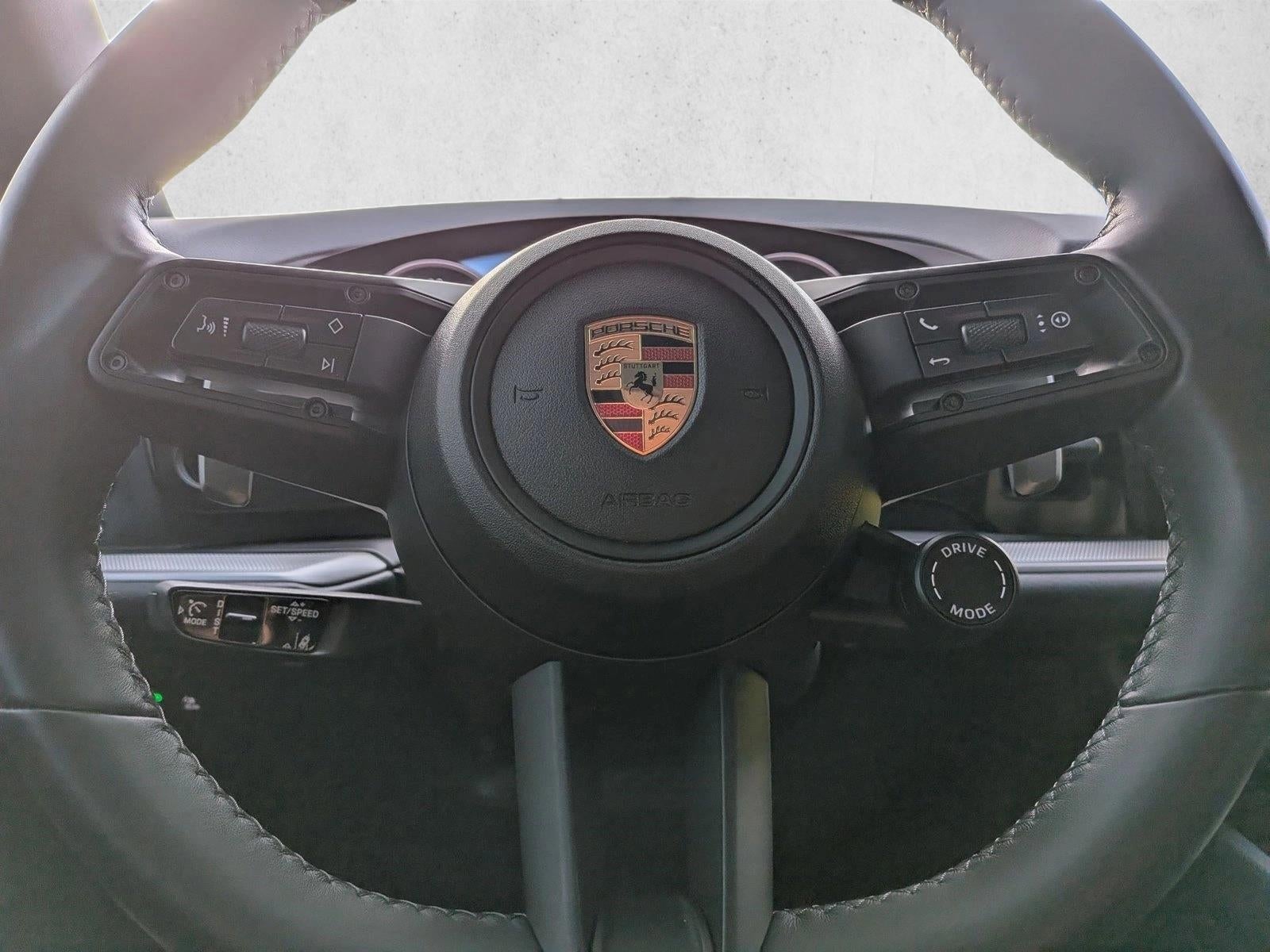 2025 Porsche Cayenne AWD