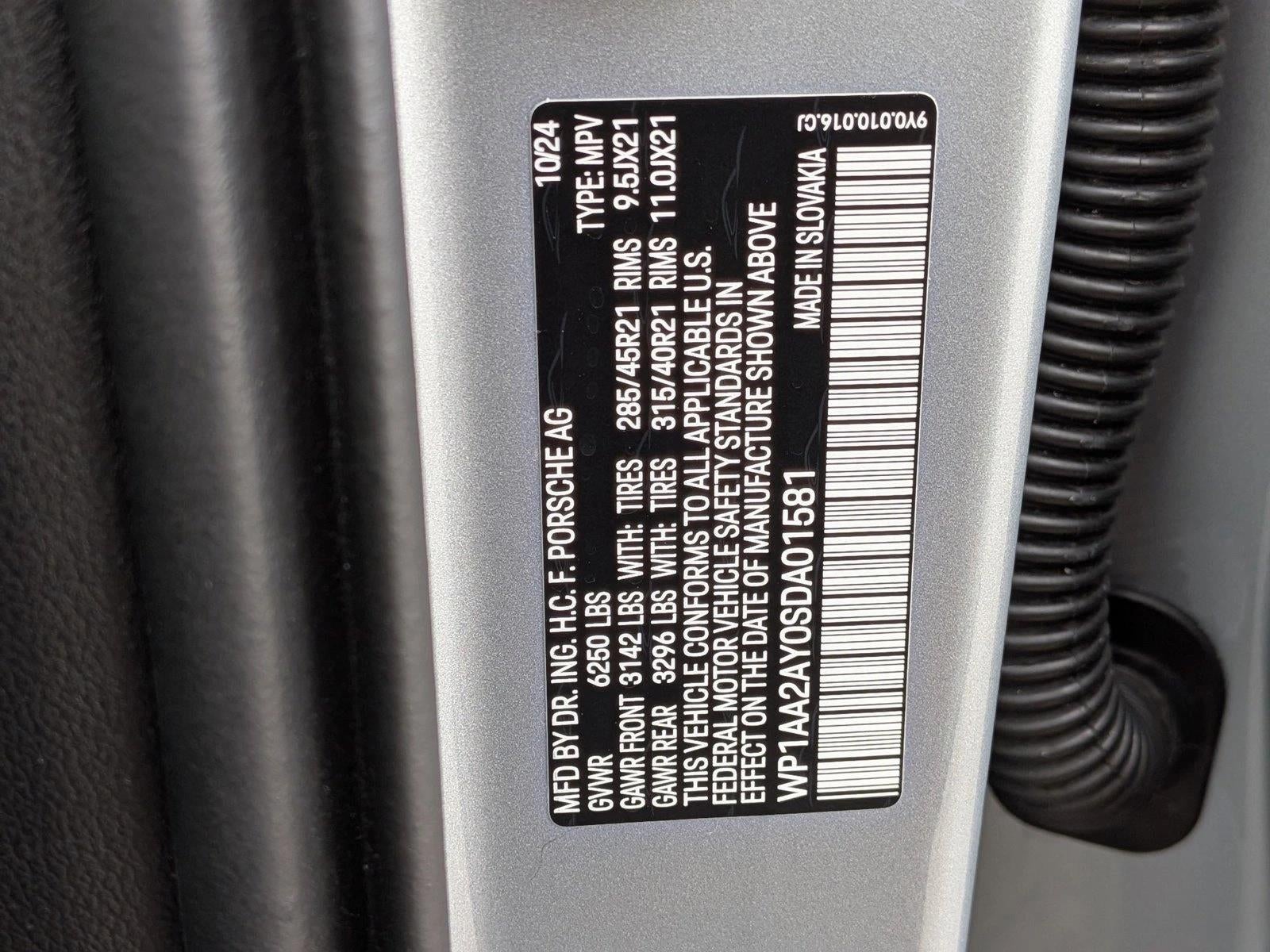 2025 Porsche Cayenne AWD