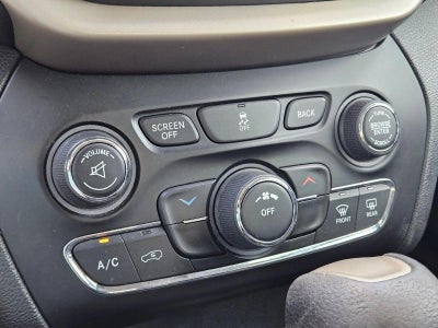 2017 Jeep Cherokee Latitude