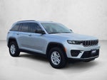 2024 Jeep Grand Cherokee Laredo 4x2