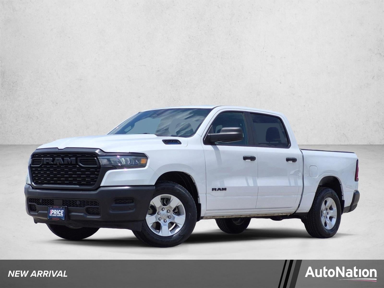 2025 RAM 1500 Tradesman Crew Cab 4x2 5'7" Box