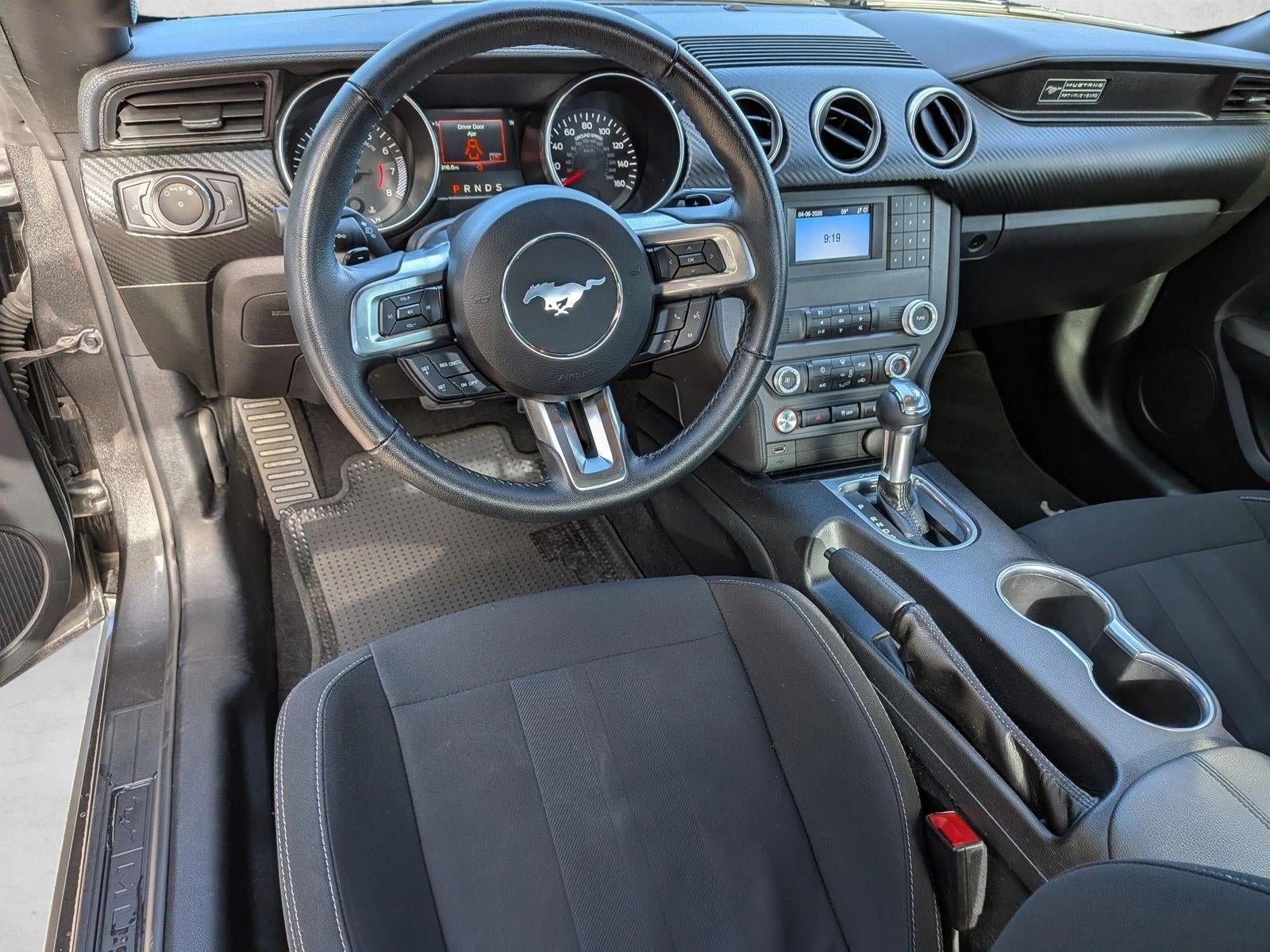 2020 Ford Mustang EcoBoost