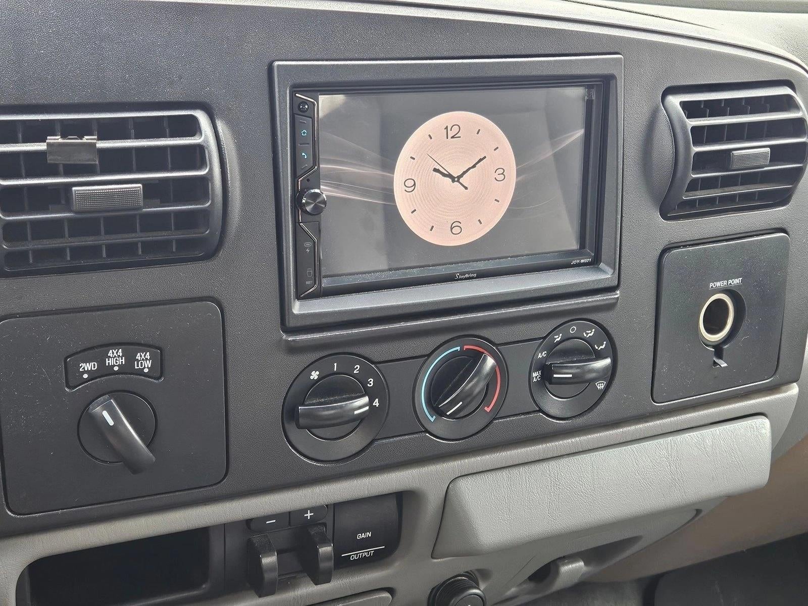 2006 Ford Super Duty F-350 SRW XL