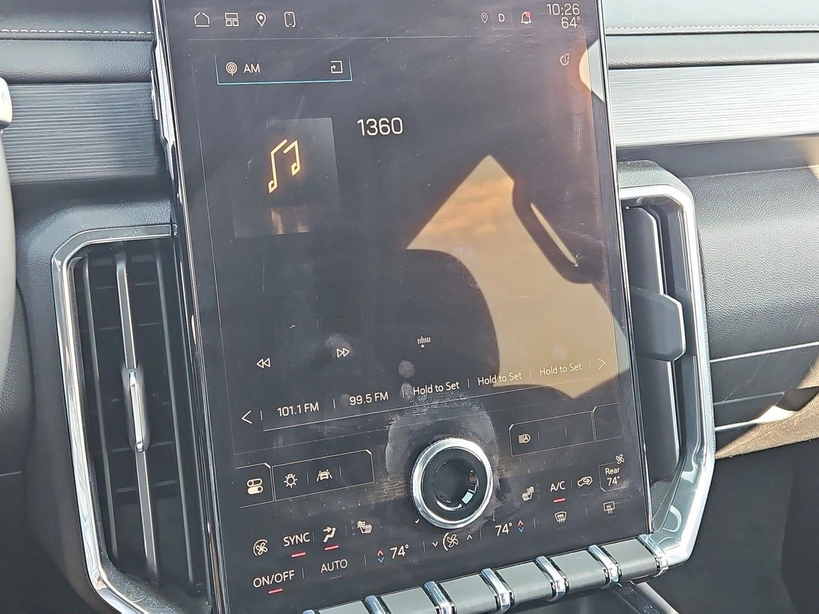 2024 GMC Acadia Elevation