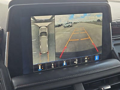 2022 Chevrolet Suburban High Country