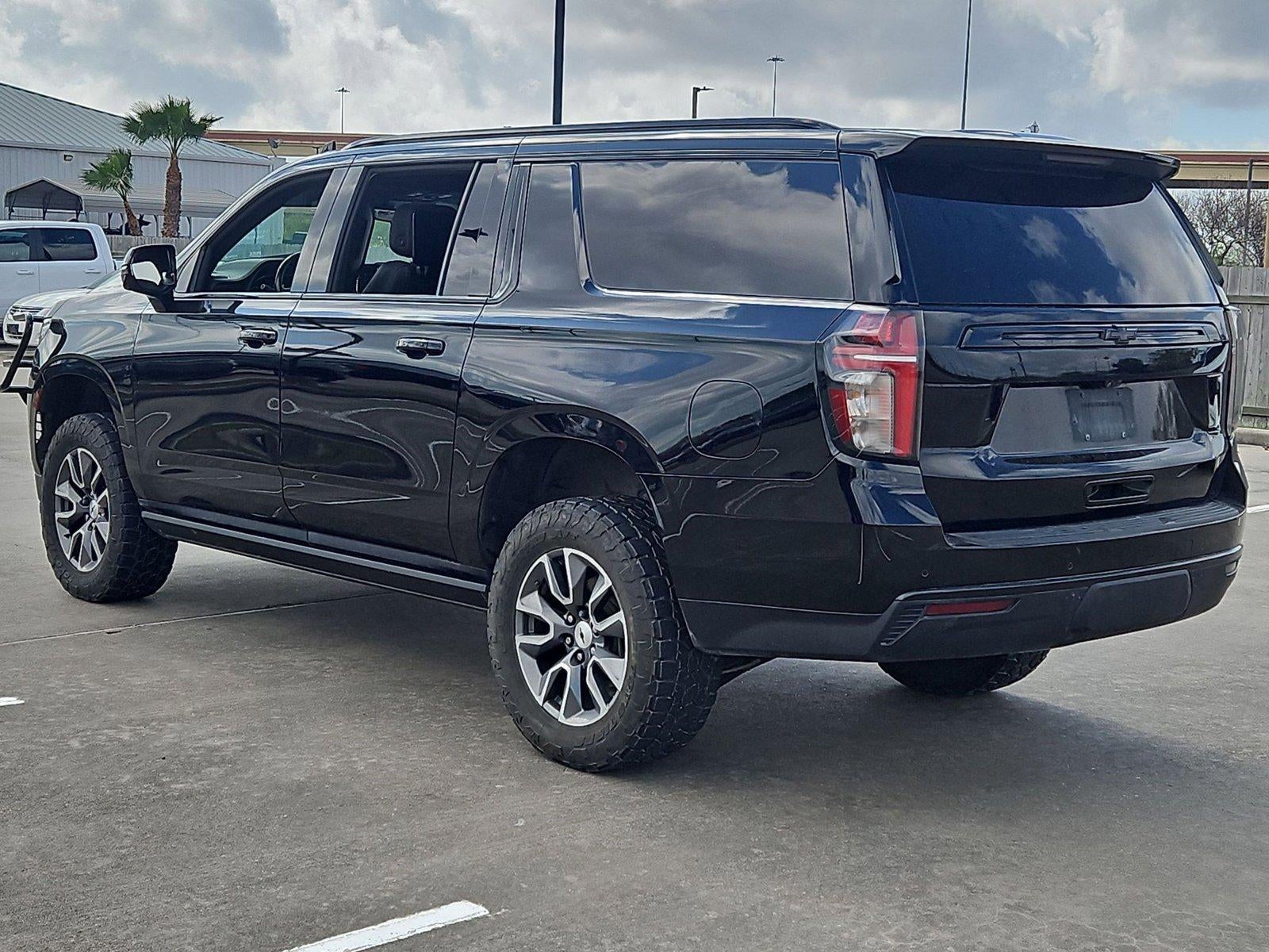 2022 Chevrolet Suburban High Country