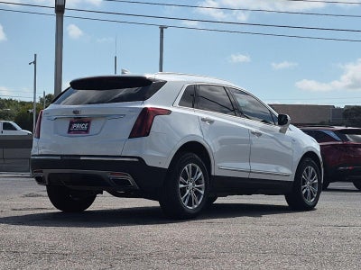 2022 Cadillac XT5 FWD Premium Luxury