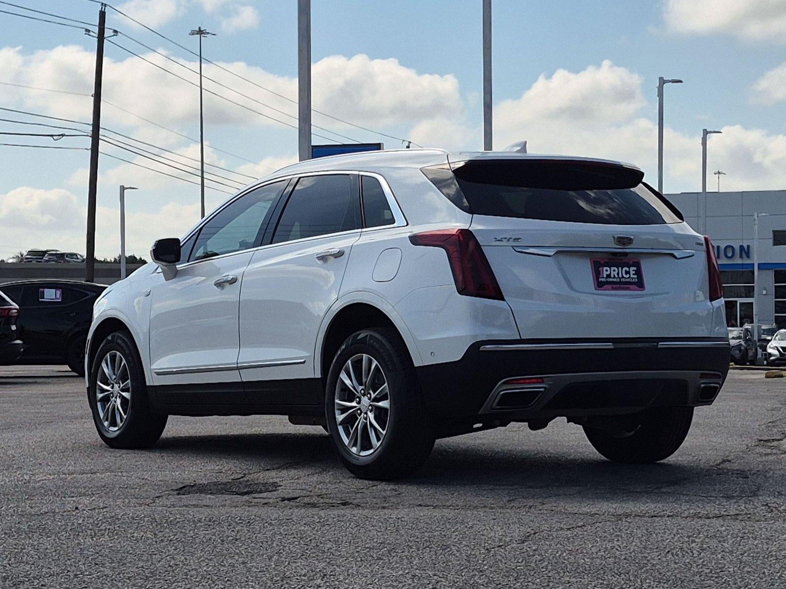 2022 Cadillac XT5 FWD Premium Luxury