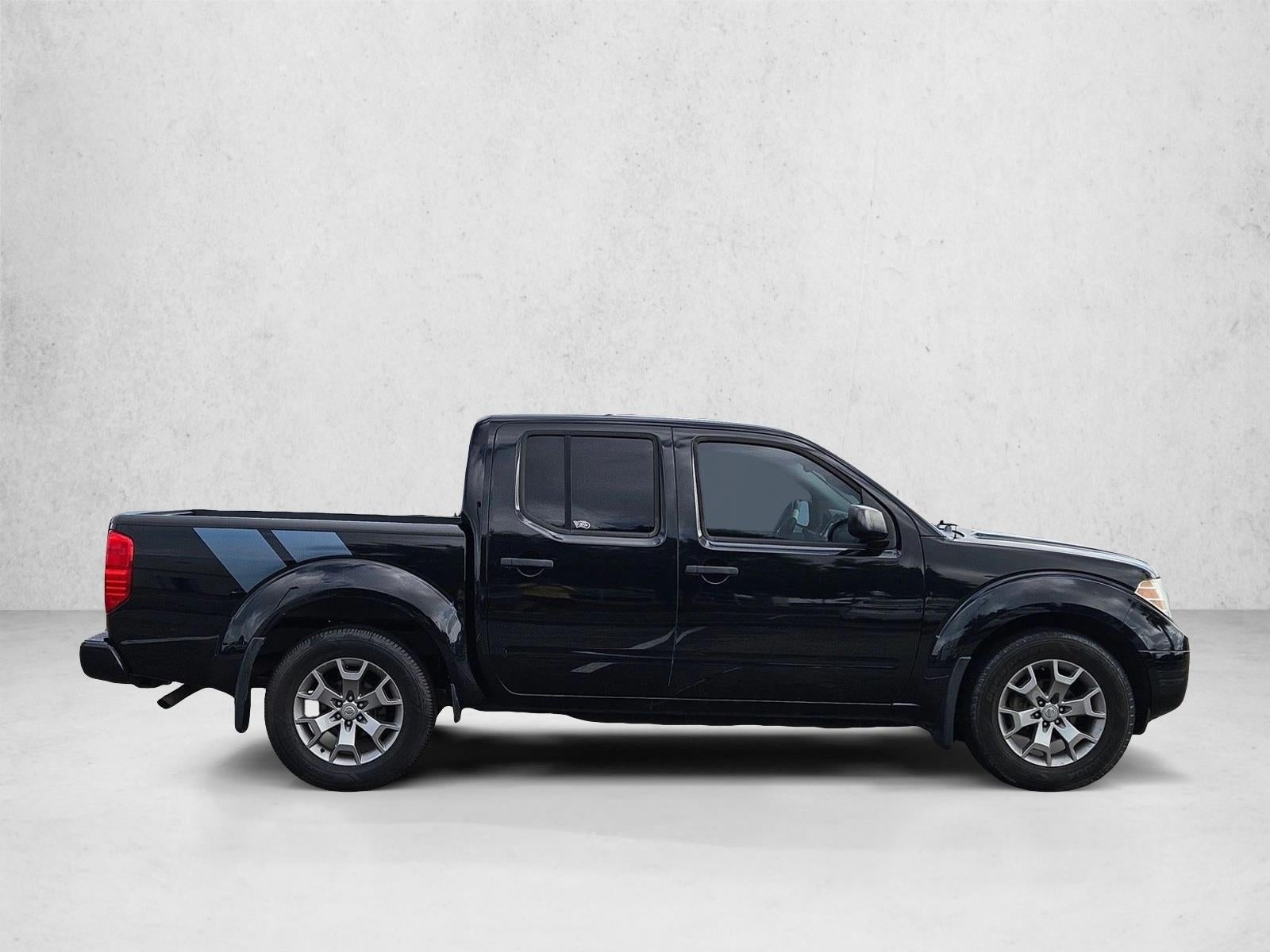 2020 Nissan Frontier Crew Cab SV 4x2