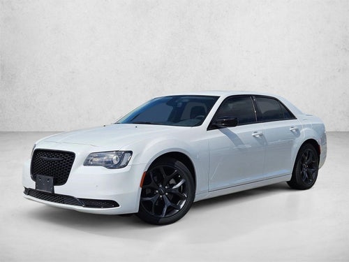 2023 Chrysler 300 Touring