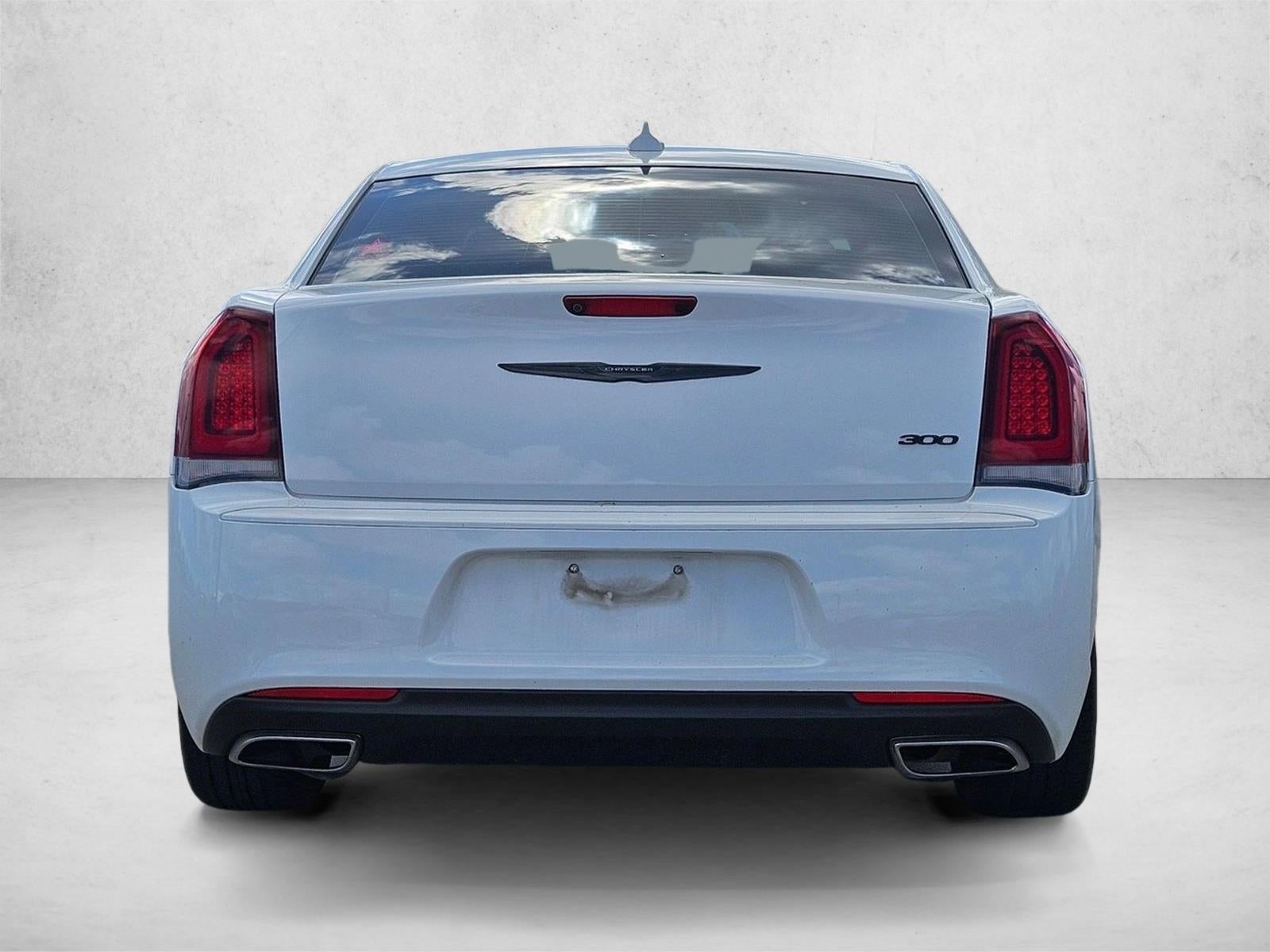 2023 Chrysler 300 Touring