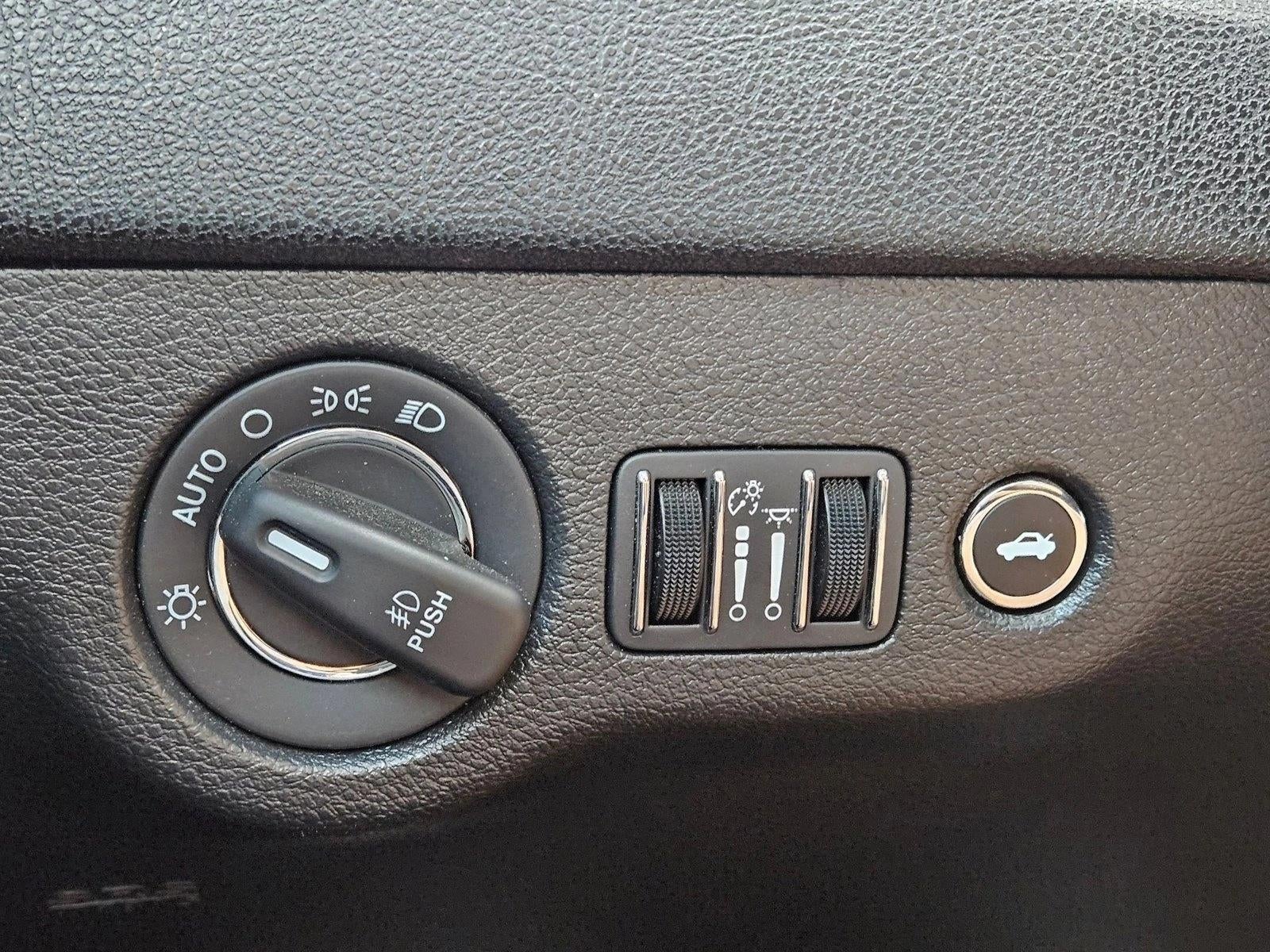 2022 Chrysler 300 Touring L