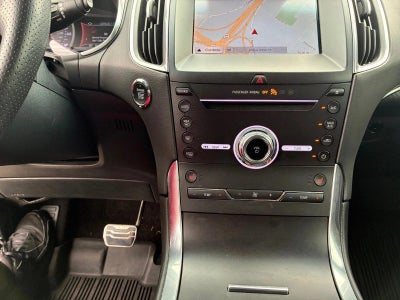 2019 Ford Edge ST