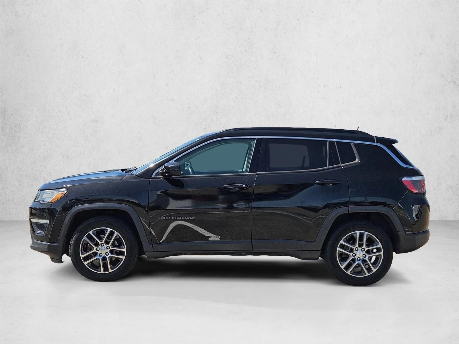 2018 Jeep Compass Latitude FWD