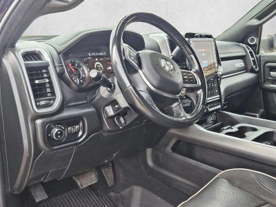 2020 RAM 3500 Laramie Crew Cab 4x4 8' Box