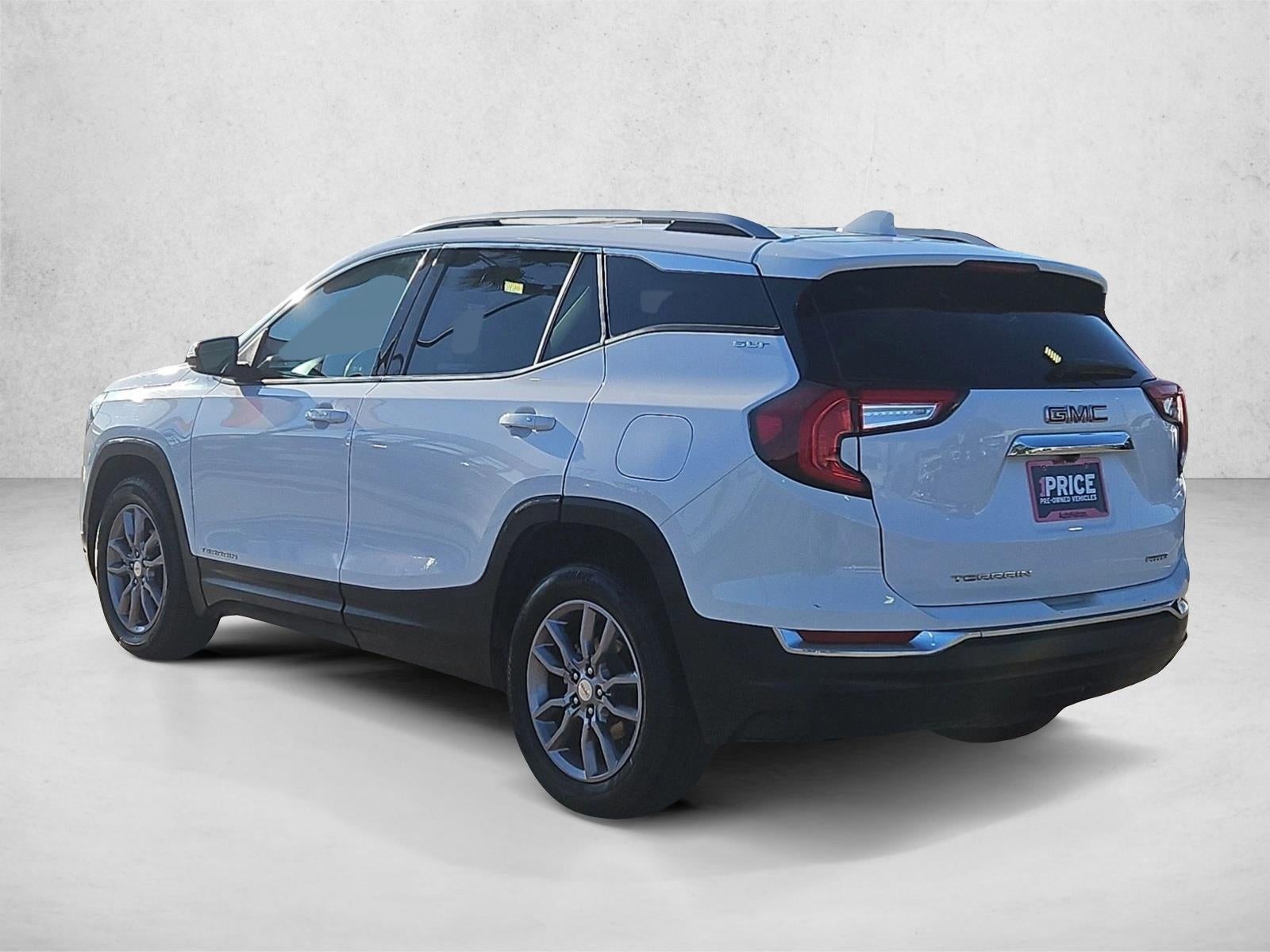 2023 GMC Terrain SLT