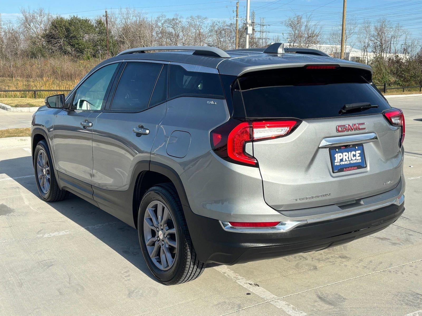 2023 GMC Terrain SLT