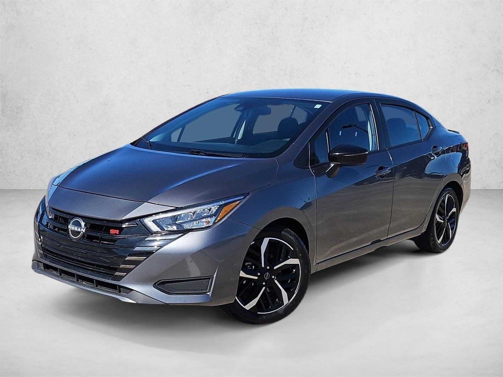 2024 Nissan Versa SR