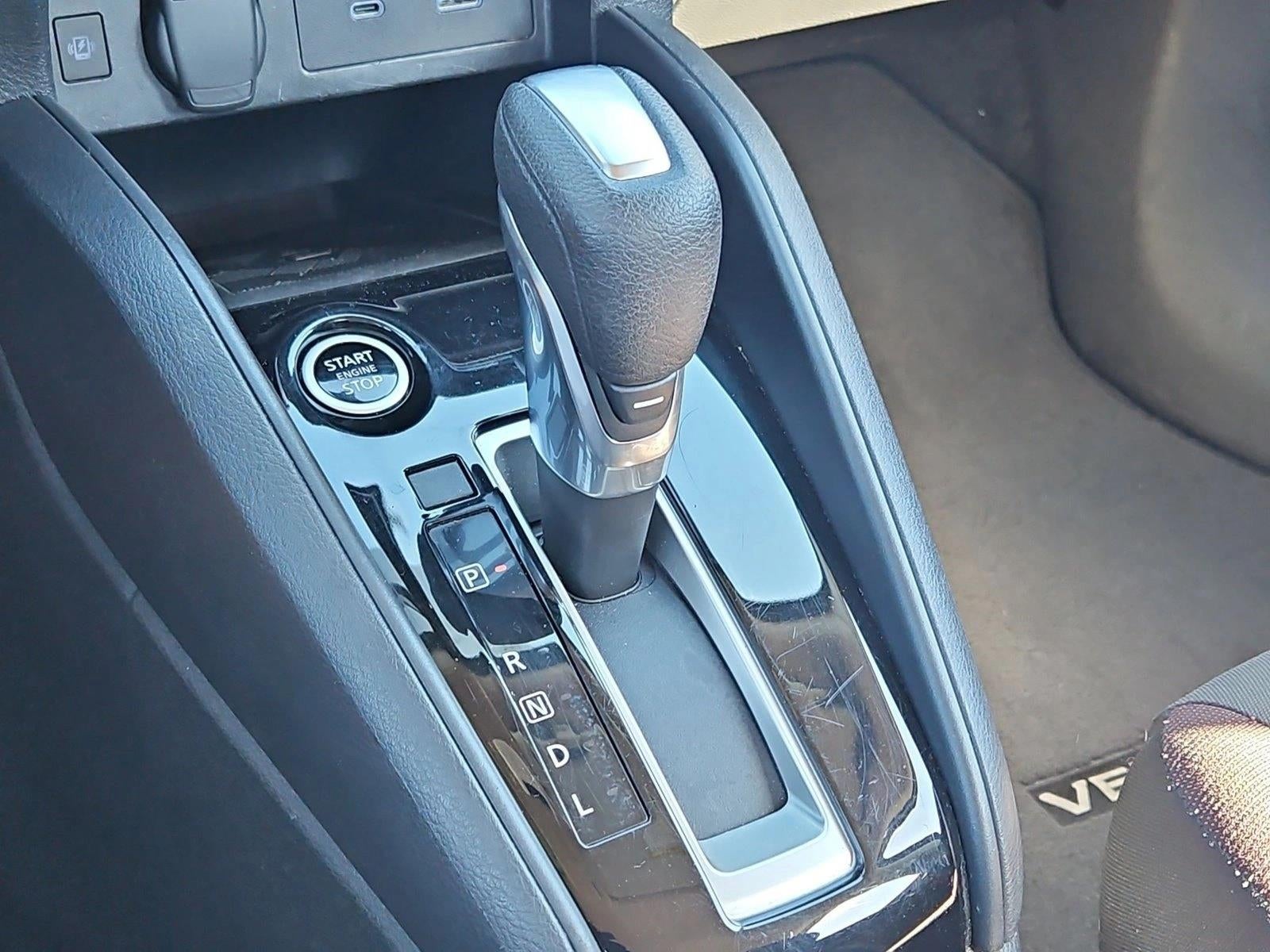 2024 Nissan Versa SR