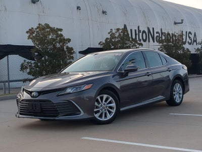 2022 Toyota Camry LE
