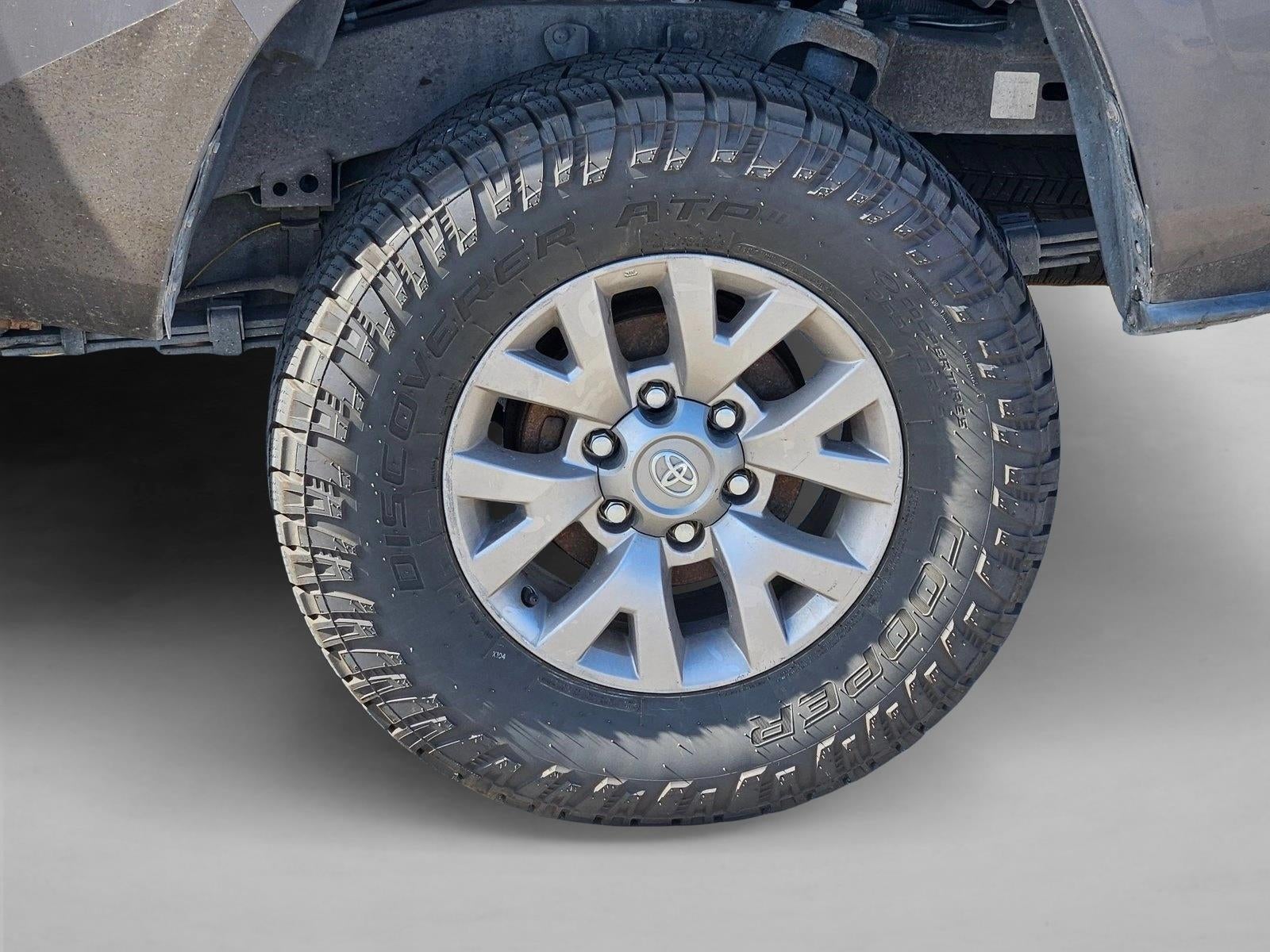 2017 Toyota Tacoma SR