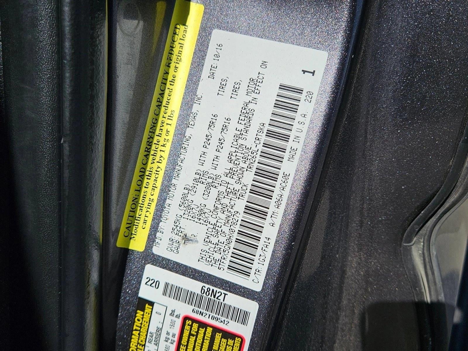 2017 Toyota Tacoma SR